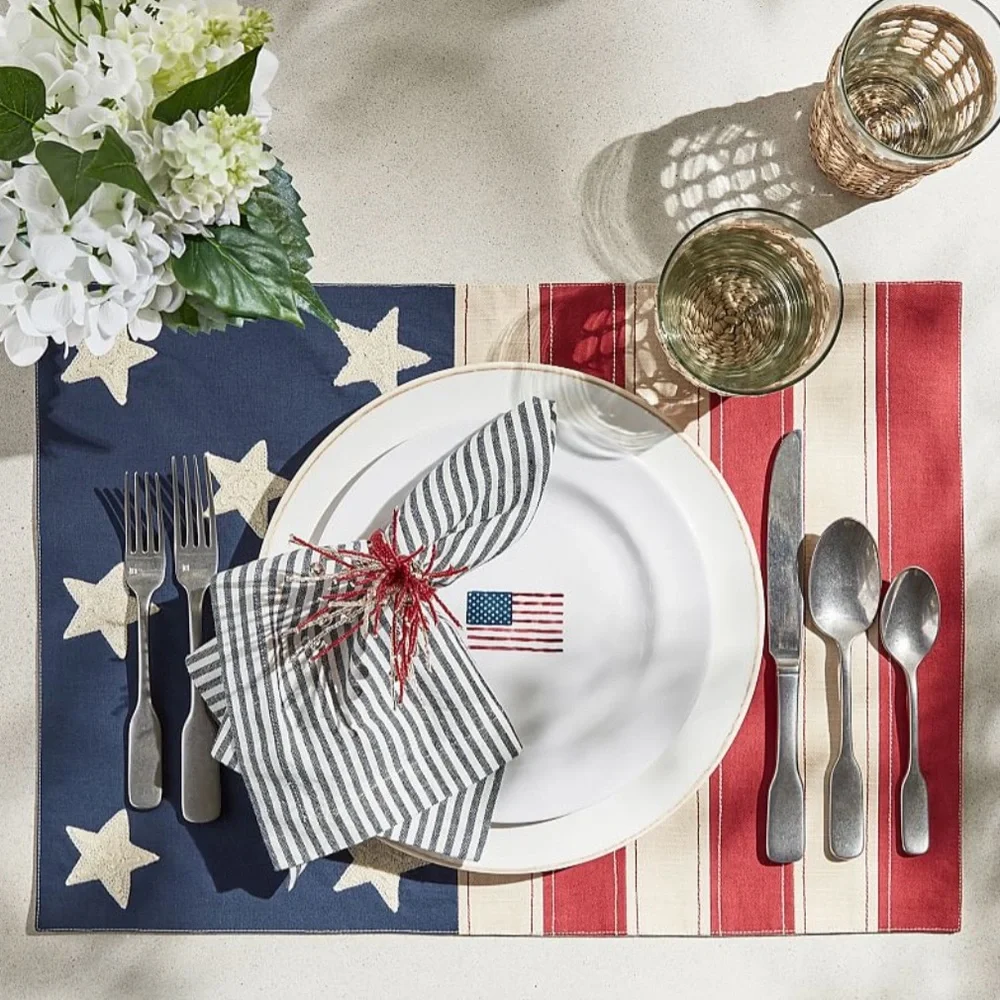 🇺🇸Pottery Barn🇺🇸 American Flag Cotton Placemats-Set of 6 - Picture 2 of 10